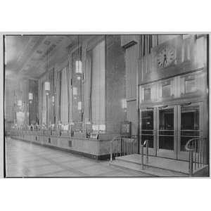  Photo Dollar Savings Bank, Grand Concourse, New York 