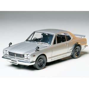   24 Nissan Skyline 2000 GTR Sports Car (Plastic Models) Toys & Games