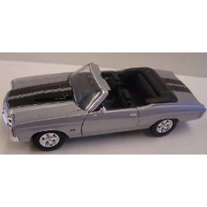   Chevrolet Chevelle Ss 454 Convertible in Color Silver Toys & Games