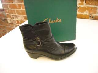 CUTE Clarks BLACK Leather Rosabelle ANKLE BOOTS 10 NEW  