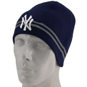   York Yankees Navy Blue Middle Reliever Knit Beanie