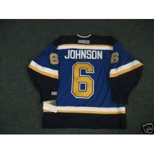  Erik Johnson Signed Uniform   .   Autographed NHL Jerseys 
