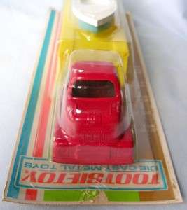   TOOTSIETOY TOY TRUCK CAB & BOAT TRANSPORT MIB Diecast Toy  