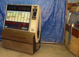 ROCKOLA 480 JUKEBOX. NON WORKING PARTS BOX OR TO RESTORE LOOKS 