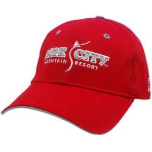 HAT CAP FLEX FIT PARK CITY MOUNTAIN RESORT RED GRAY 1963 UTAH SKIING 