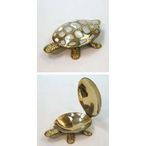  REAL SIMPLEHANDTOOLED HANDCRAFTED BRASS TURTLE PILLBOX 