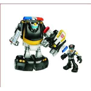   Playskool Transformers Rescue Bot   Chase the Police Bot Toys & Games