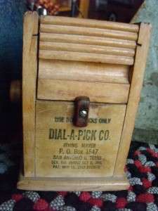   Rustic Vintage 1943 Wood Dial A Pick Toothpick Dispenser WORKS  