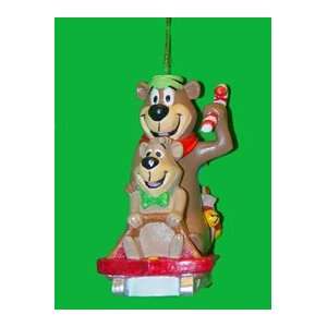  Hanna Barbera Yogi Bear & Boo Boo Sledding Christmas 