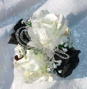 WRIST Corsage CUSTOM COLORS Corsages Silk Flowers ~ Mothers Wedding 