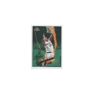    1995 96 SkyBox Premium #38   Chris Gatling Sports Collectibles