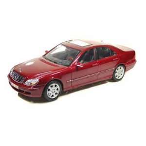  Mercedes Benz S Class 1/18 Burgundy Toys & Games