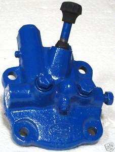 FORD TRACTOR HYDRAULIC FLOW CONTROL VALVE  