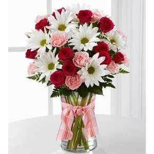 FTD Flowers   Sweet Surprises Flower Bouquet   Vase Included  
