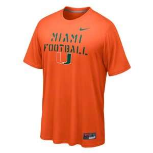   Nike Dri FIT Bench Press Legend Football T Shirt