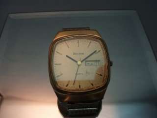 Vintage Bulova 1980(P0) quartz Mens watch for parts or restore?  