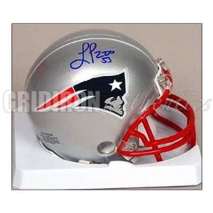  Larry Izzo Autographed Patriots Mini Helmet Sports 