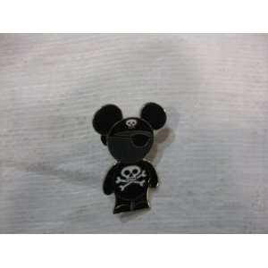  Disney Pin Mouse Ears People Skull Crossbones Pirate Toys 