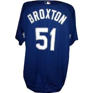  Jonathan Broxton #51 2008 Dodgers Game Used Blue Batting 