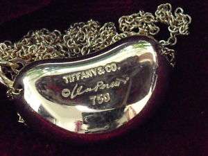 Elsa Peretti Tiffany & Co 18K Yellow Gold Bean Necklace  