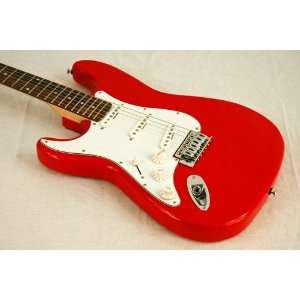   LEFT HAND RED STRAT ELECTRIC GUITAR LEFTY + CASE Musical Instruments