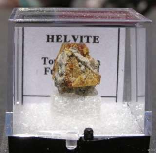 HELVITE CRYSTAL   TONGBEI, CHINA 13612  