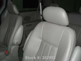 2003 Chrysler Town & Country LXi   7 Pass   Leather Seats   Power 