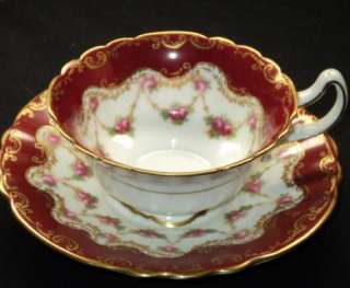   Doulton ROSE GARLAND DARK STRAWBERRY GOLD Tea cup and saucer  