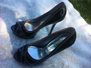 Jessica Simpson ADORABLE SLIPPERS SHOES BLACK AND RED 9.5  