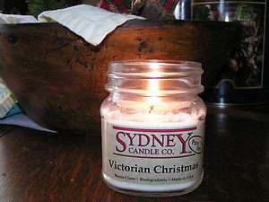 NEW 8oz SYDNEY SOY Candle Global Award Chose VICTORIAN CHRISTMAS Jar 