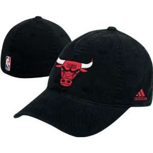  Chicago Bulls 2010 2011 Black Basic Logo Slouch Flex Hat 