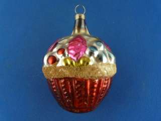 Up to sell is one antique glass christmas decoration from 1920s