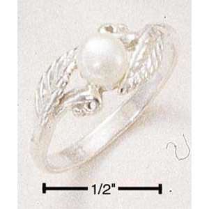  STERLING SILVER 5MM BUTTON PEARL WITH TWO LEAVES RING 
