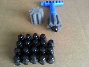Lug Nut clearing tool with Lug Nuts for Corvettes  