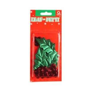  Holly and Berry Leaf Fetti