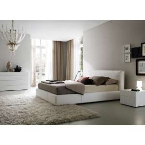  Rossetto   Touch White Queen Bed   T411603345A01