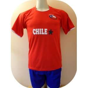 CHILE SOCCER KIDS SETS JERSEY & SHORT SIZE 10 .NEW  Sports 