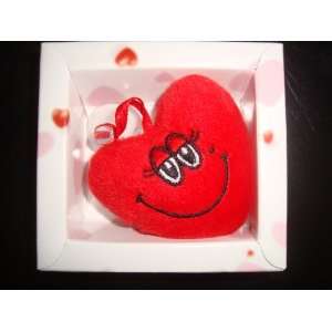  SOFT FUZZY SMILING HEART WITH SUCTION CUP NEW Everything 