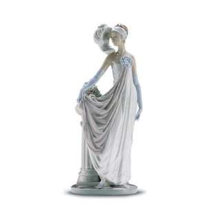  Lladro Socialite of the 20s Glaze Finish Figurine
