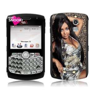   Curve  8330  Jersey Shore  Team Snooki Skin Cell Phones & Accessories
