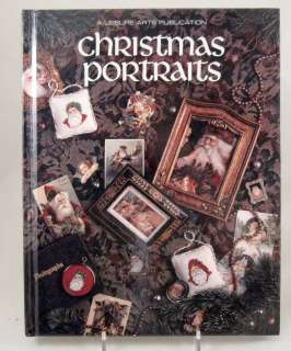   Arts Christmas Portraits Crafts 22 Counted Cross Stitch Patterns Book