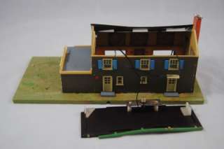 Vintage HO Houses assembled plastic model  