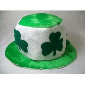  St. patricks day shamrock hat Toys & Games