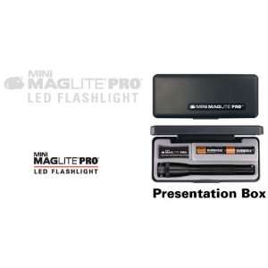  Mini Maglite Pro LED 2 AA Flashlight Black Presentation 