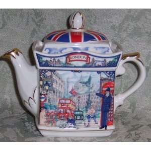  Piccadilly Teapot   James Sadler