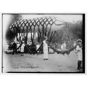  Floral Fete,with dirigible,Pasadena,Calif.
