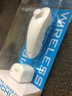 NEW INTEC Wireless Nunchuk Nunchuck for Nintendo Wii White SEALED FREE 