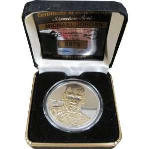 Michael Jordan Commemorative Gold Coin   NBA Photomints and Coins 