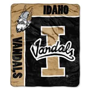 Idaho Vandals UI NCAA 50 X 60 Royal Plush Raschel Throw 