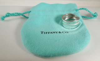 TIFFANY & CO Sterling Silver LEAF Ring Size 7 1/4  Tiffany Pouch 